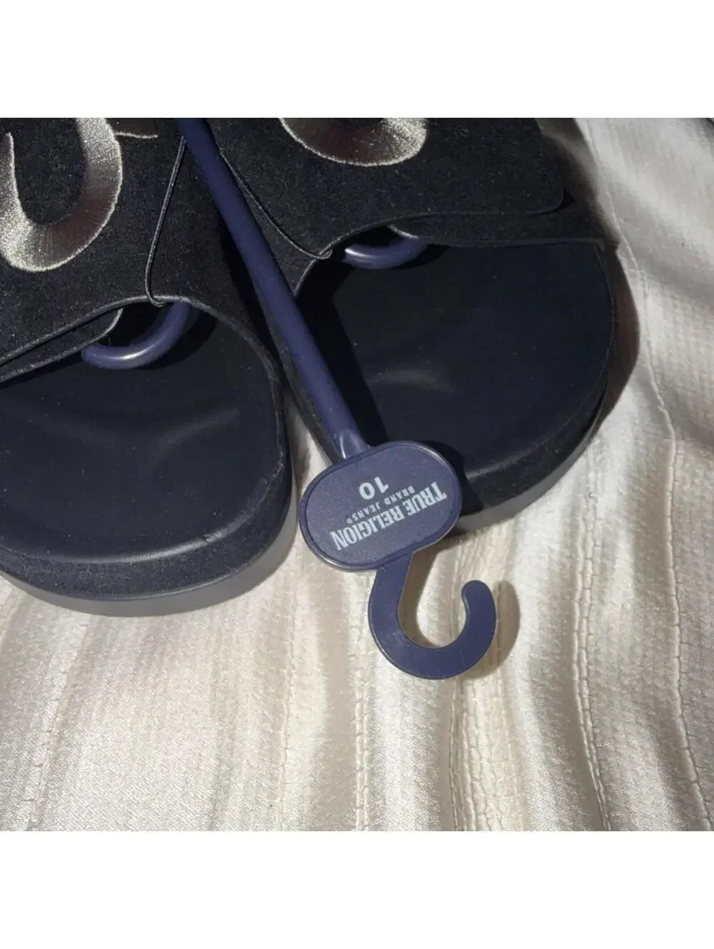 True Religion Men TR-Biggy-PBS Black Logo Sandals adjustable top strap Size 10
